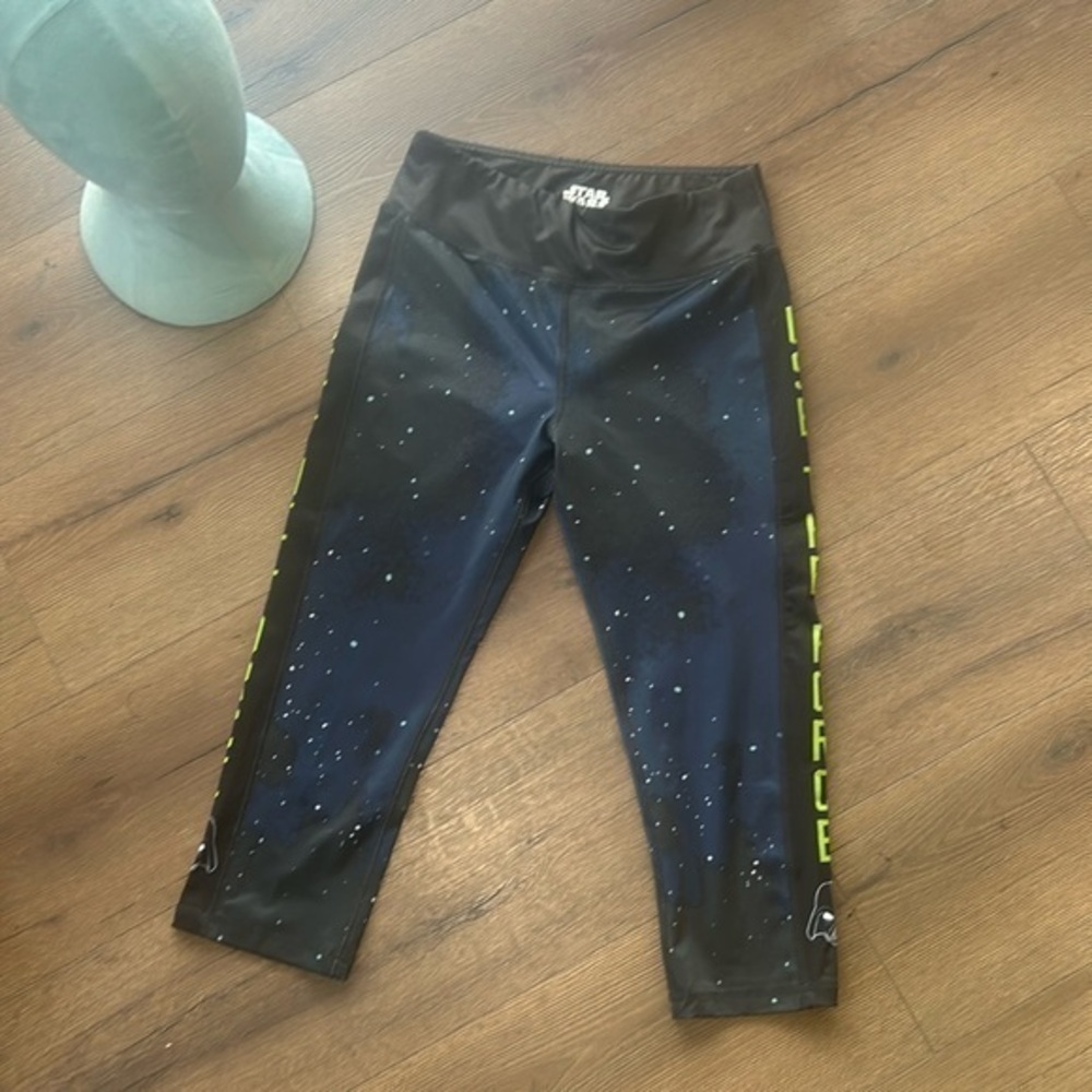 Star Wars Medium Leggings !!